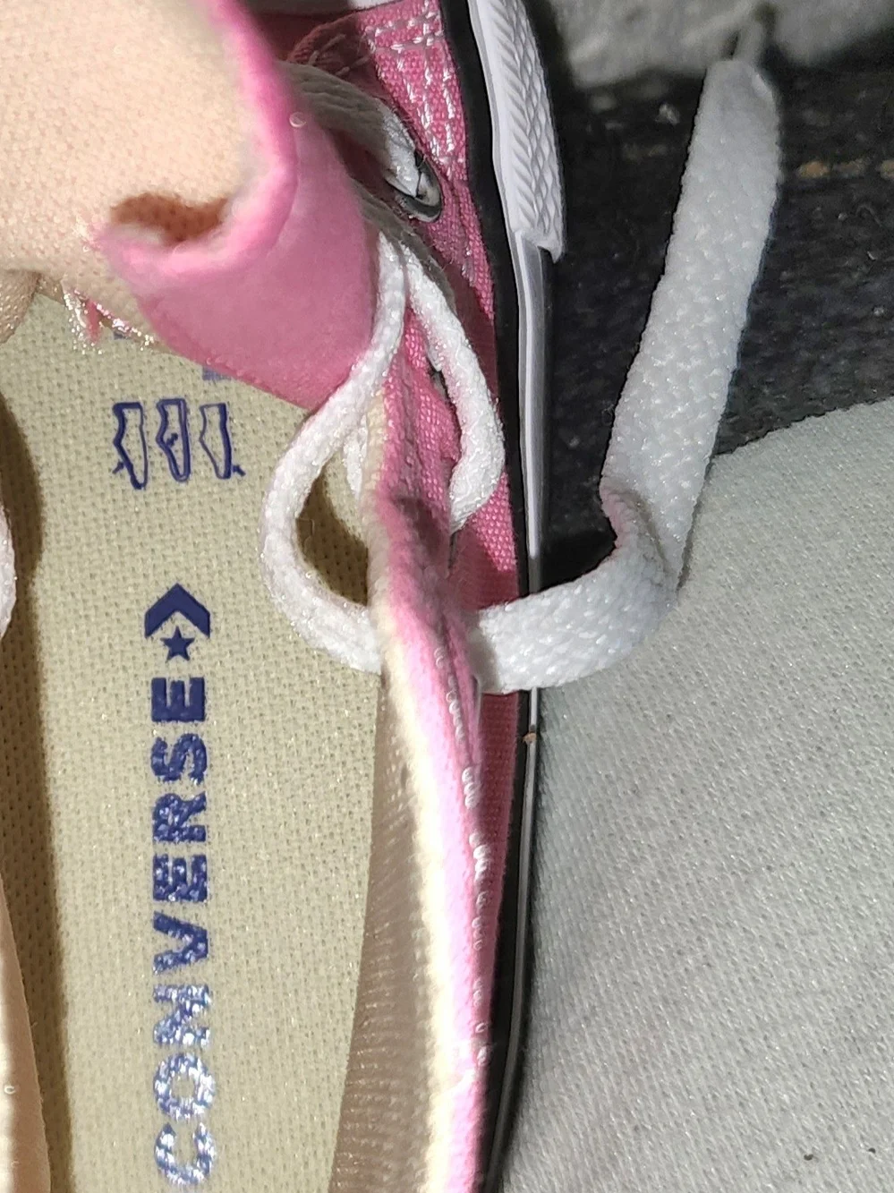 Converse Kids Pink Canvas Lace-Up Sneakers with White Soles Sz 5 Like New